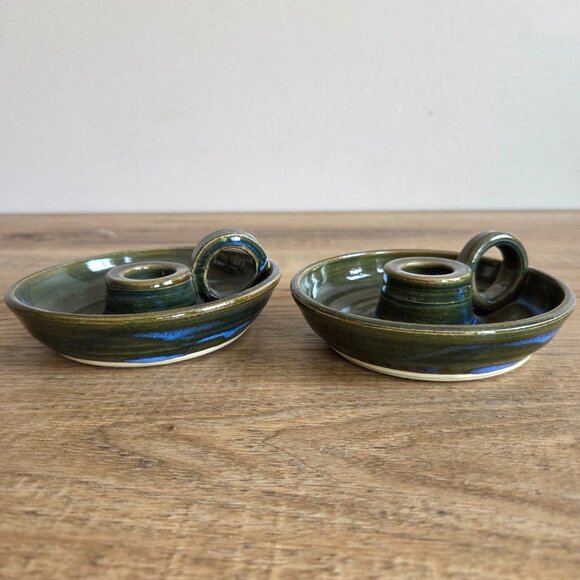 Set of 2 vintage 2005 handmade ceramic green and blue candleholders. - Picture 3 of 5